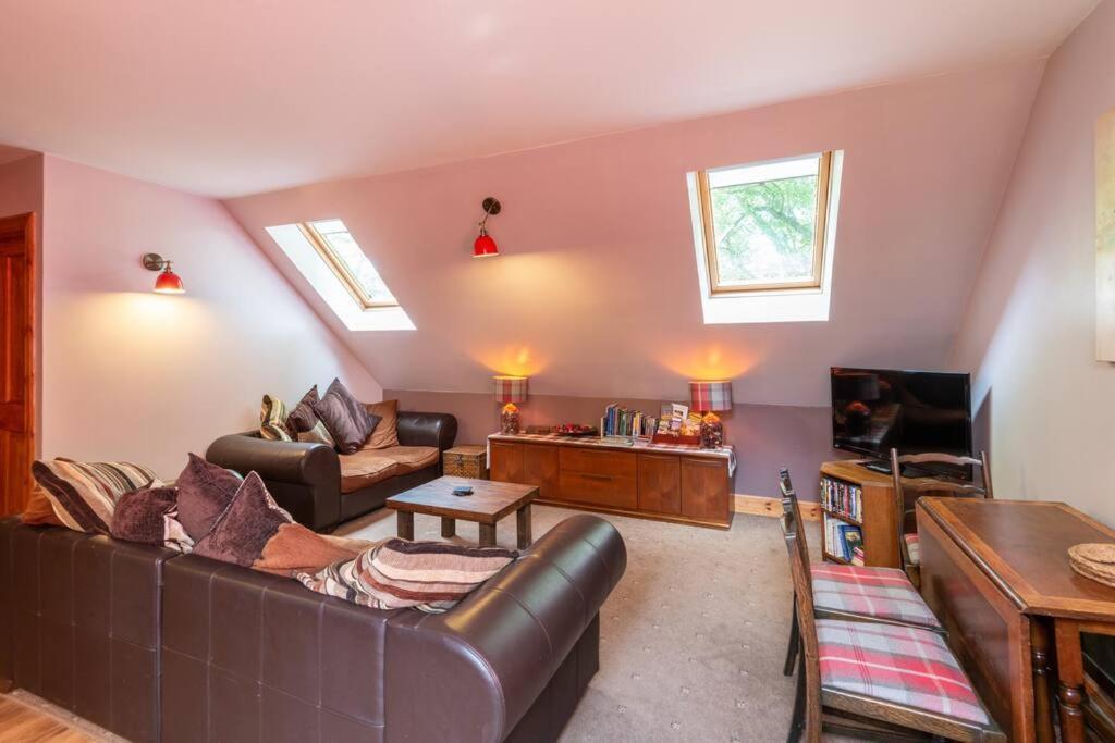 The Beeches Studio, Highlands Of Scotland Newtonmore Exterior foto